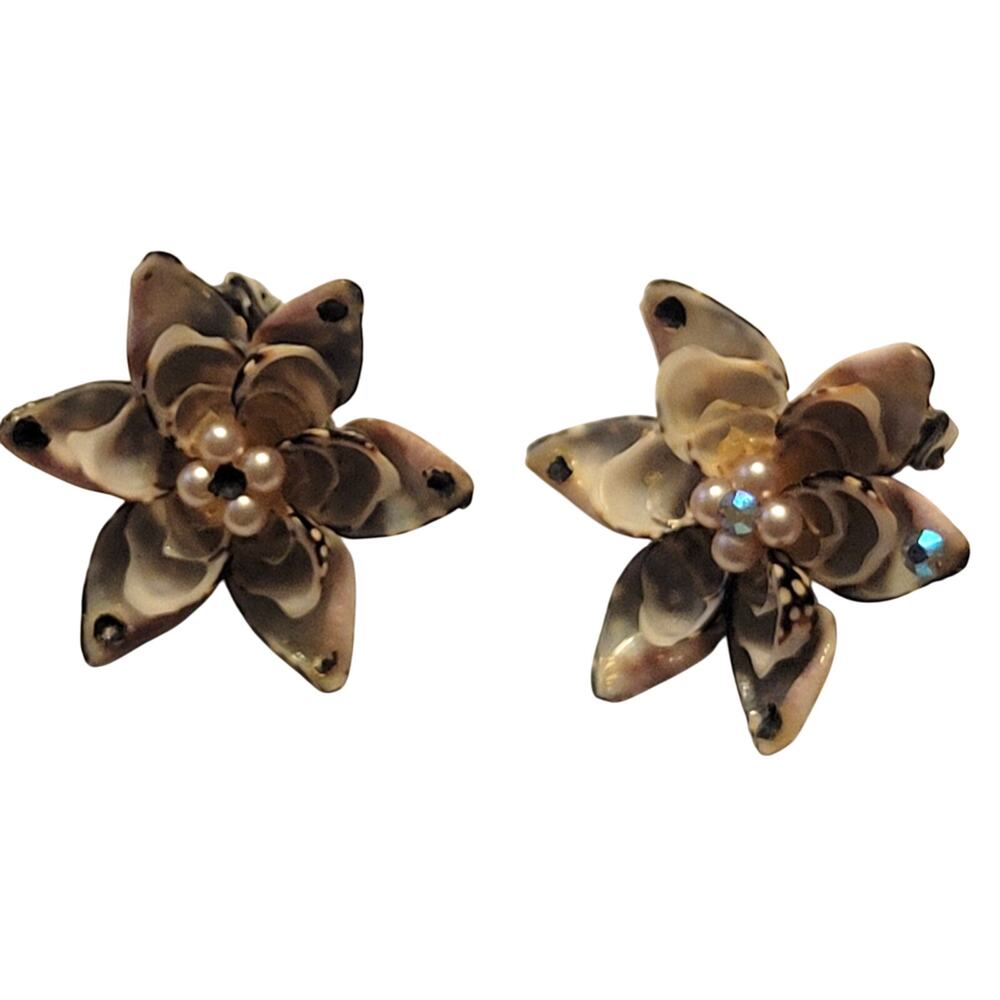 Vtg Estate Clip-On Earrings Coastal Seashells Floral Faux Pearls Fashion Jewelry